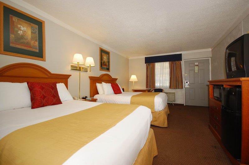 Red Roof Inn Forrest City Bilik gambar